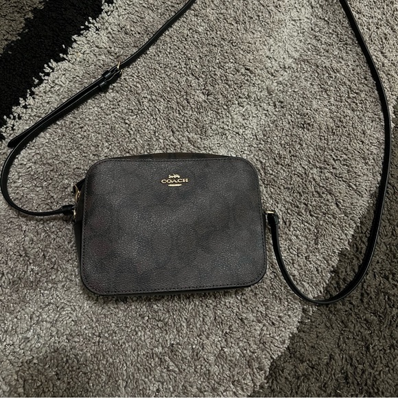 Coach Mini Camera Bag In Signature Canvas. EUC. 71/4" (L) × 5 1/4' (H) × 2" (H) - Picture 7 of 12